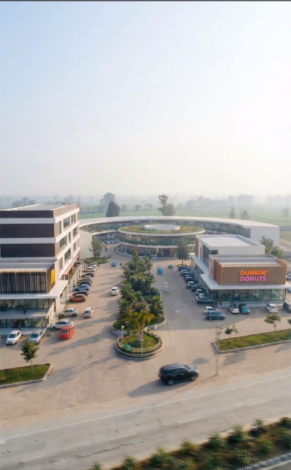 Maya Garden Trillium, High-street retail in Patiala